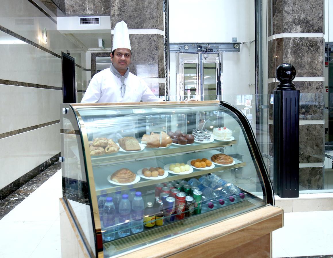 London Crown Hotel Dubai Eksteriør bilde