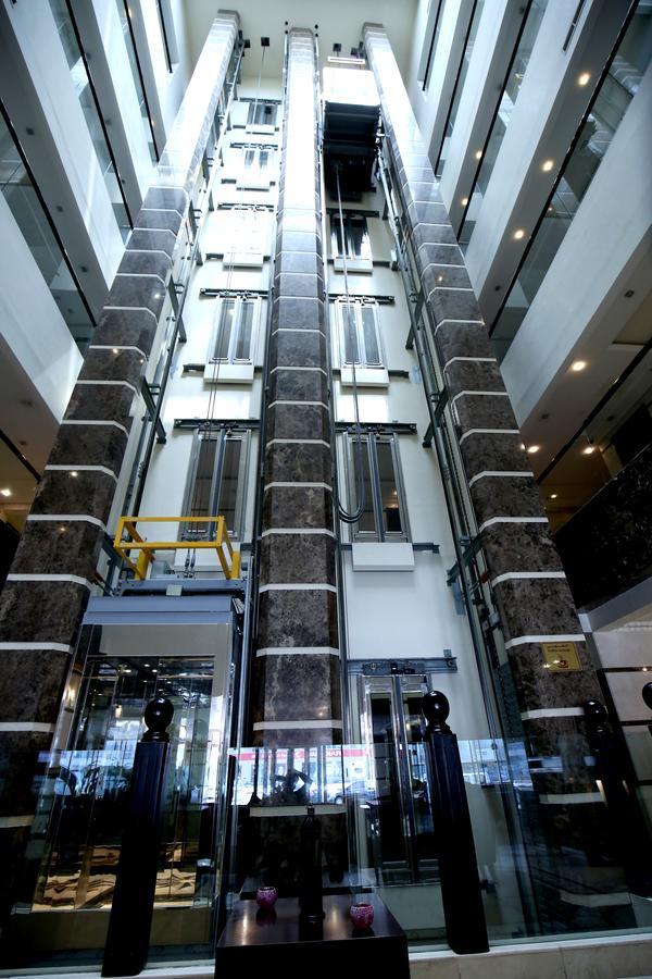 London Crown Hotel Dubai Eksteriør bilde