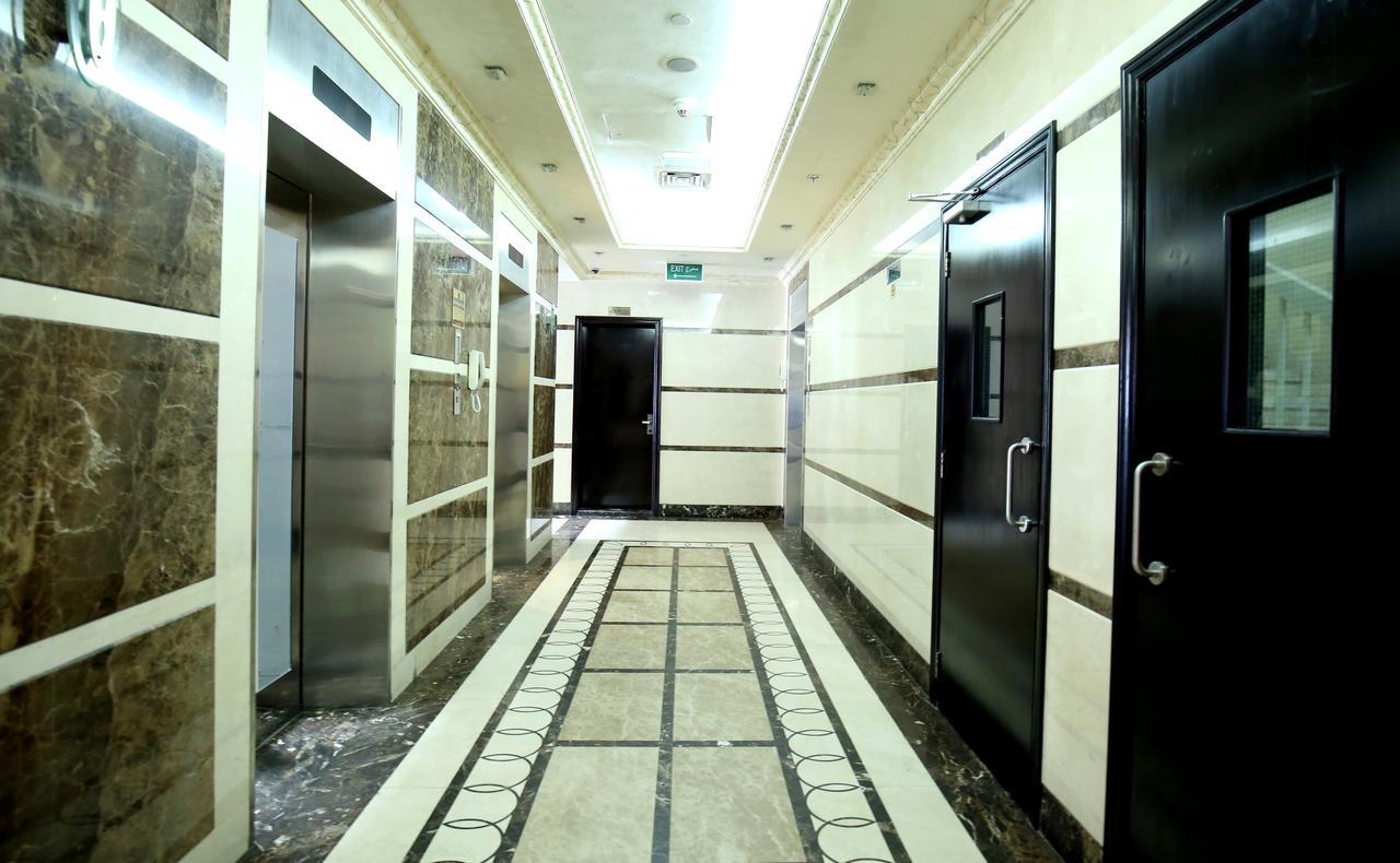 London Crown Hotel Dubai Eksteriør bilde