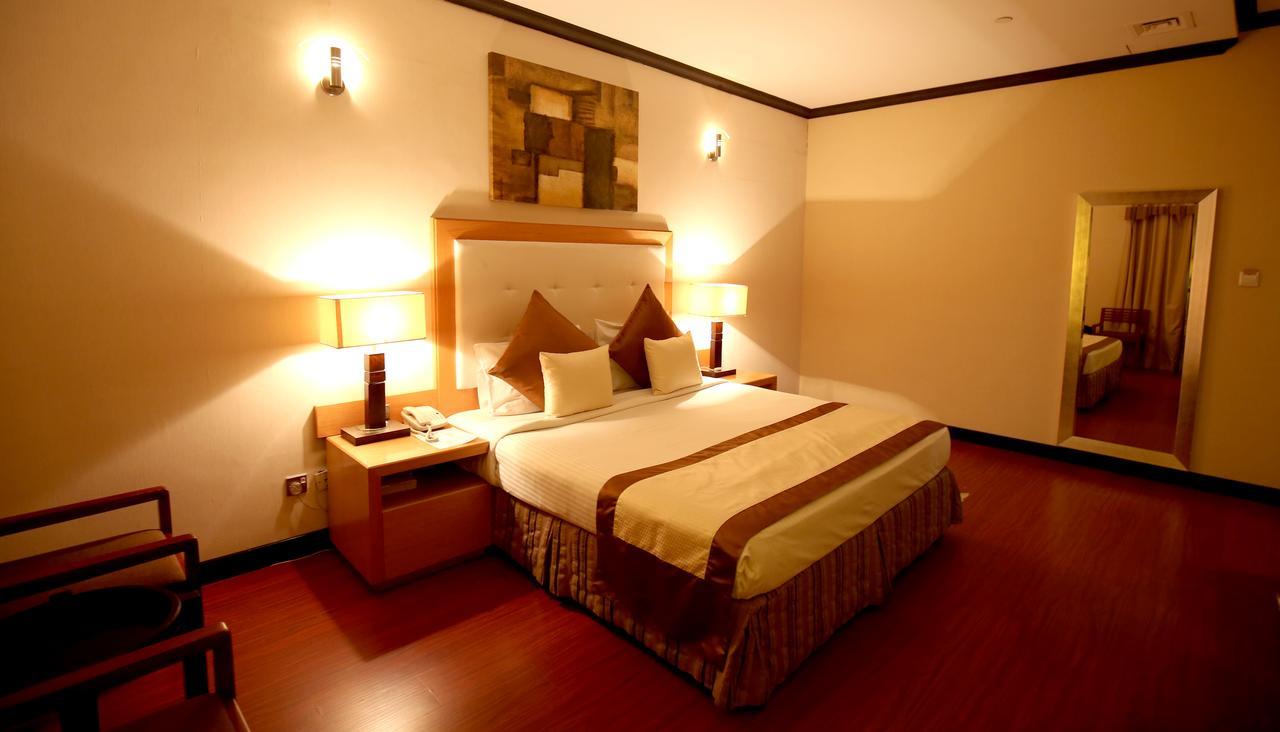London Crown Hotel Dubai Eksteriør bilde
