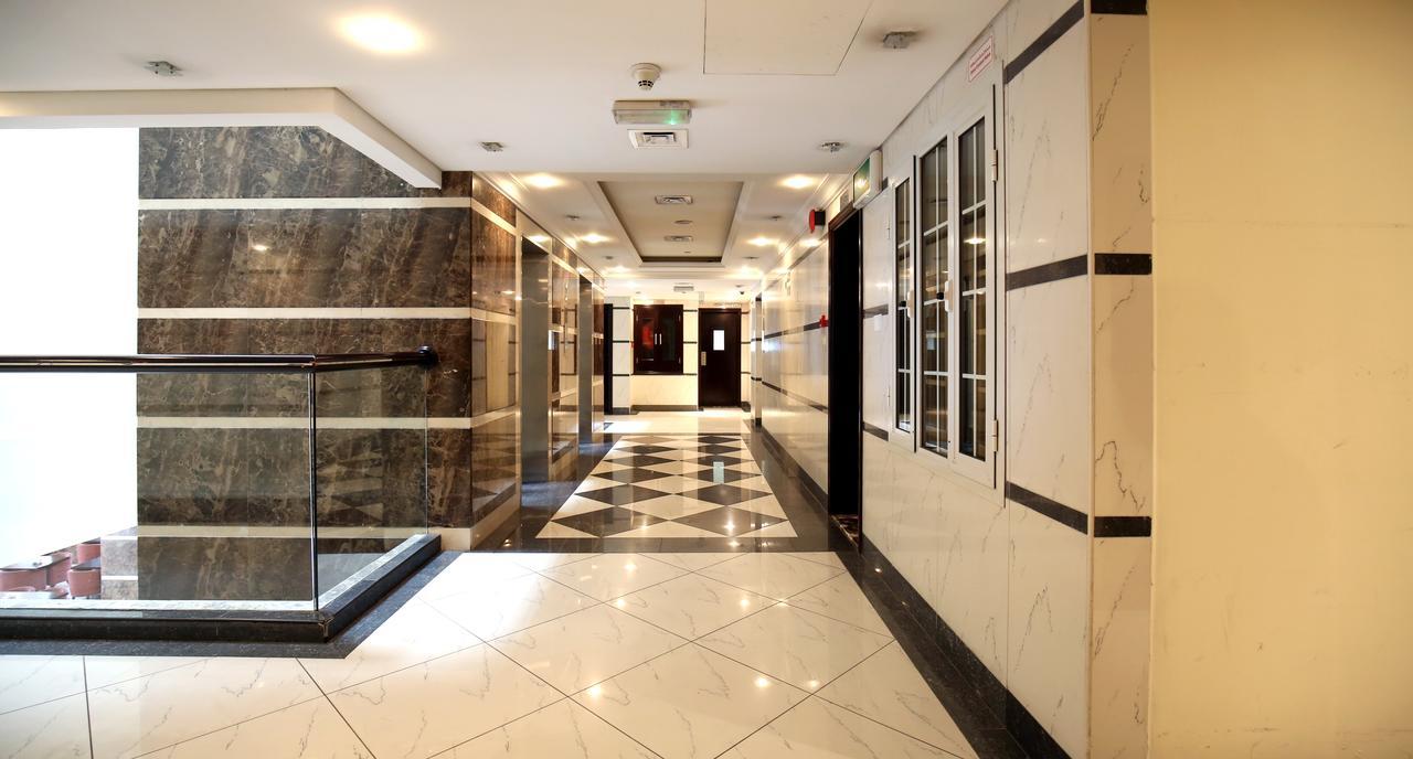 London Crown Hotel Dubai Eksteriør bilde