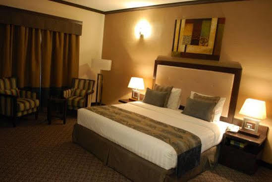 London Crown Hotel Dubai Eksteriør bilde