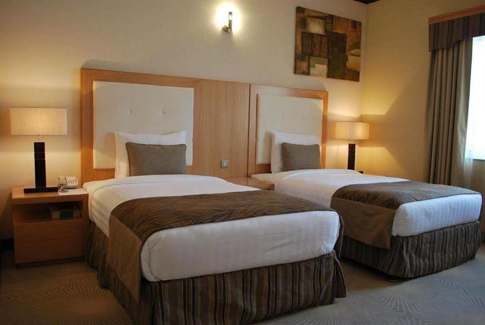 London Crown Hotel Dubai Eksteriør bilde